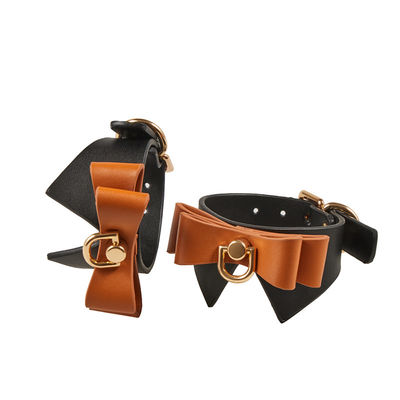 9Pcs überziehen Inspektions-Sex-Fetisch-Knechtschaft mit Handschellen fesselt Nippel-Klammern-Kragen-Gag Whip Rope mit Leder